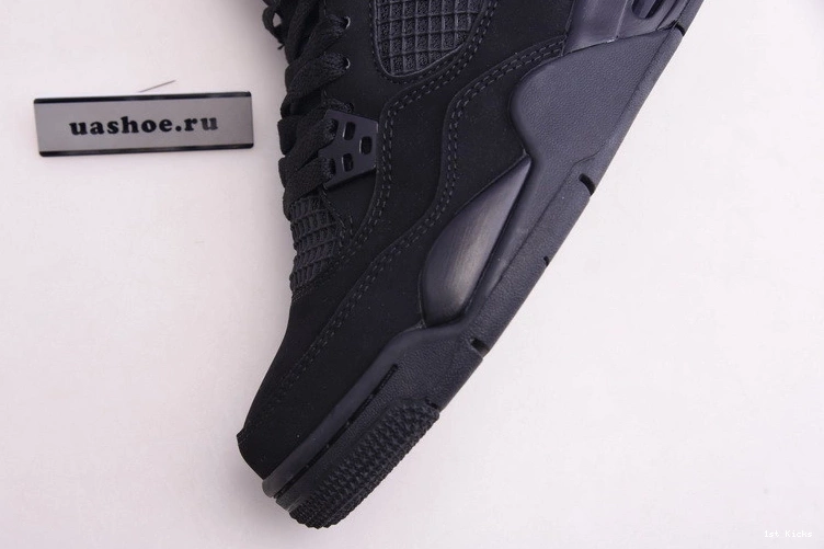 4 (2020)  Black Cat Jordan Retro CU1110-010 0315